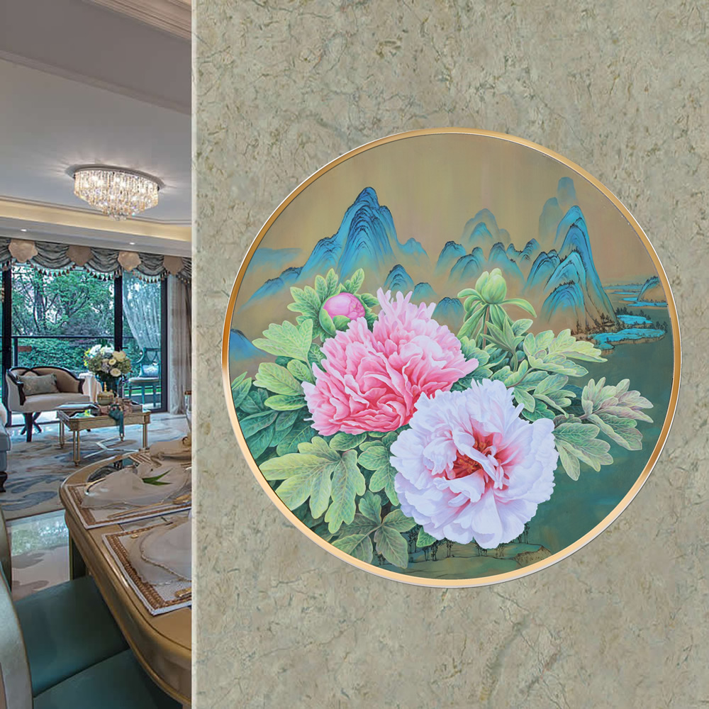 中国传统水墨画作品展示，描绘山水风景，笔触细腻，墨色浓淡相宜，纸张质感古朴，体现传统绘画艺术精髓